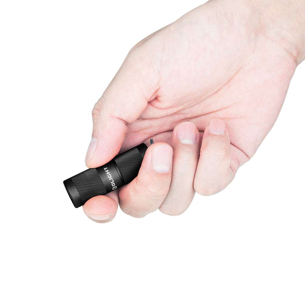Olight i1R 2 Pro | uzlādējams atslēgu piekariņa lukturis | 180 lm - Melns